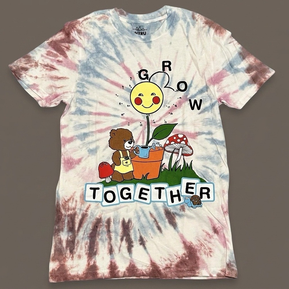 Altru Apparel Grow Together Tie Dye T-Shirt Men Small Mushroom Bear Graphic NWOT